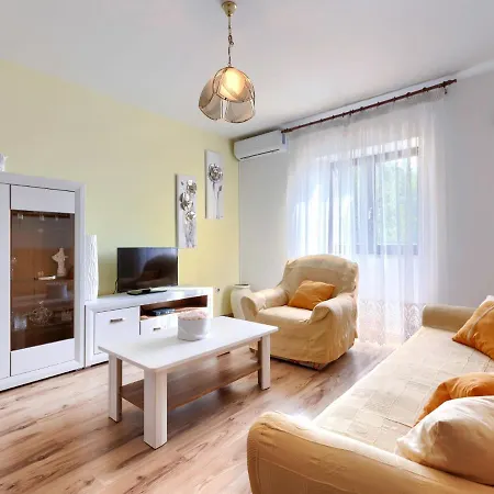 Marija-2 By Interhome * Rabac