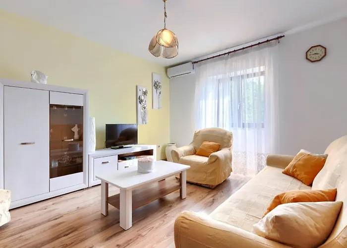 Marija-2 By Interhome * Rabac